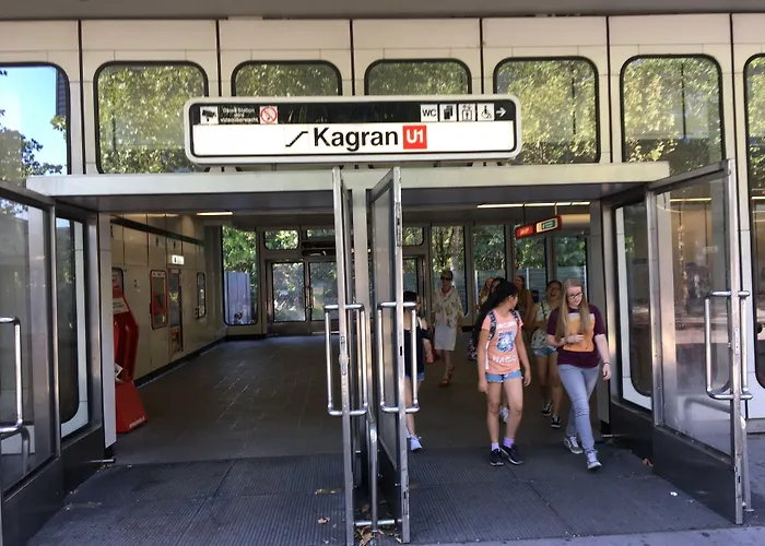 Ajo Apartments - Messe City Flat - Self-Check-In Wien